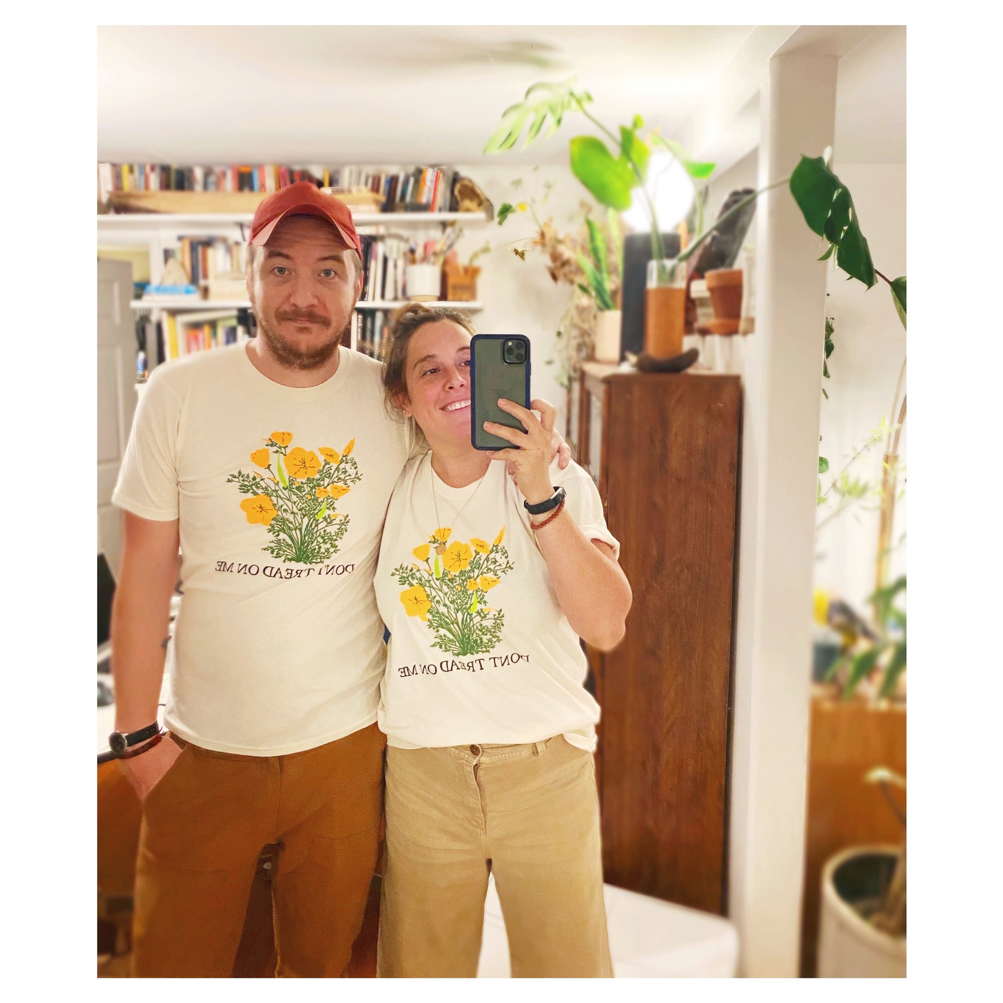 トップス Mary logo tops DONT TREAD ON ME California Poppies Unisex T-shirt